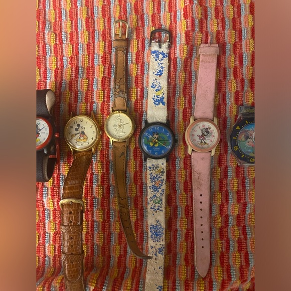Lot Of 11 Various Used Watches (Lorus, Disney, Walt Disney Company, Etc. - Picture 3 of 5